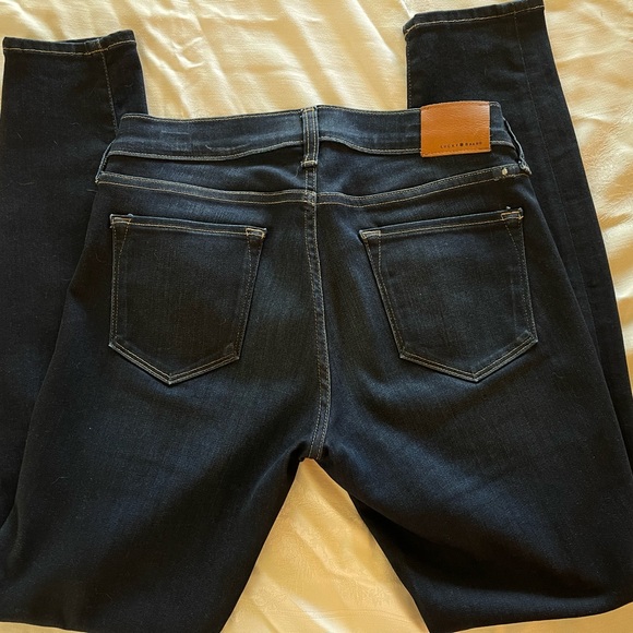 Lucky Jeans Charlie Skinny in Dark Denim Size 6 / 28 - Picture 4 of 6
